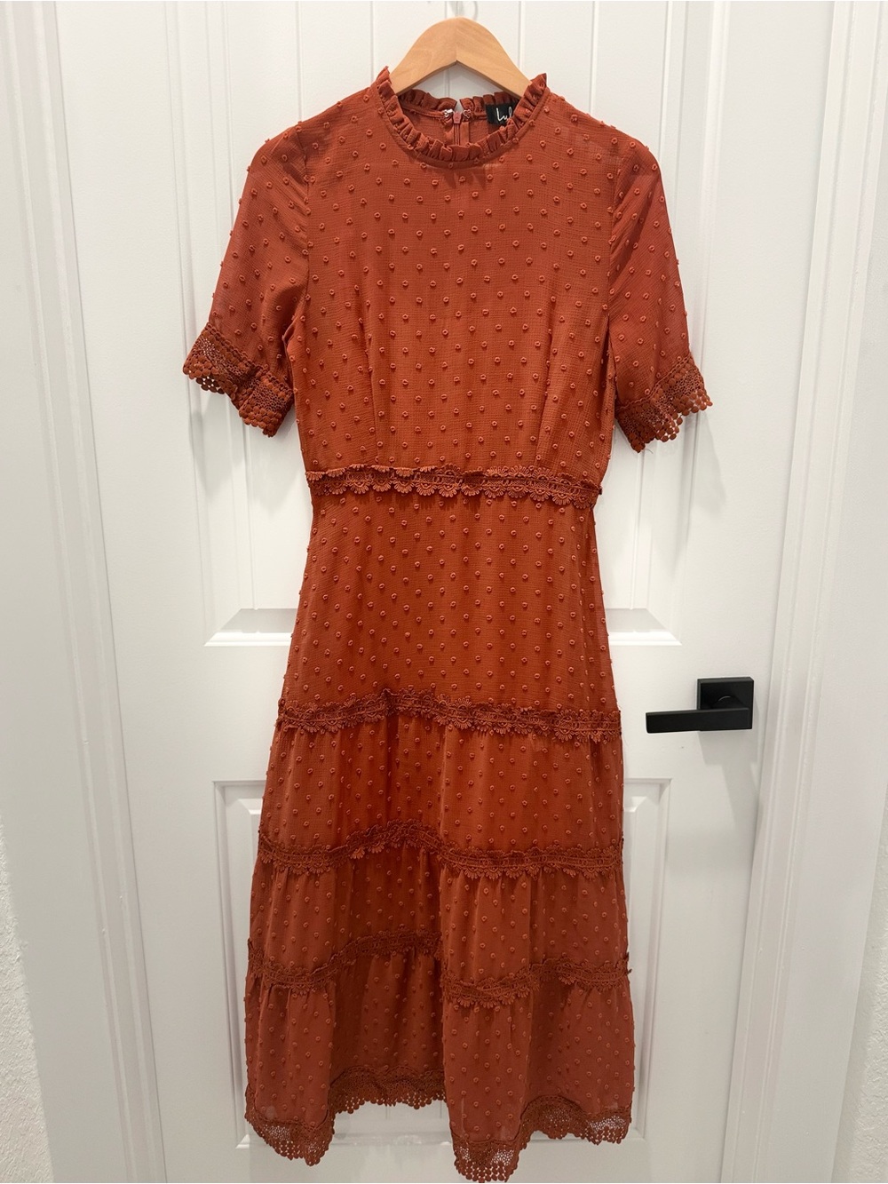 Lulu's Rust Swiss Dot Tiered Midi Dress